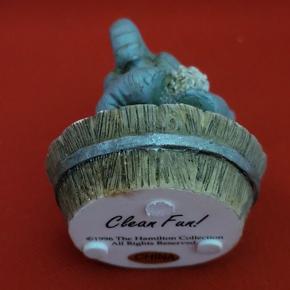 The Hamilton Collection Clean Fun Elephant Figurine 1996 - Picture 6 of 12